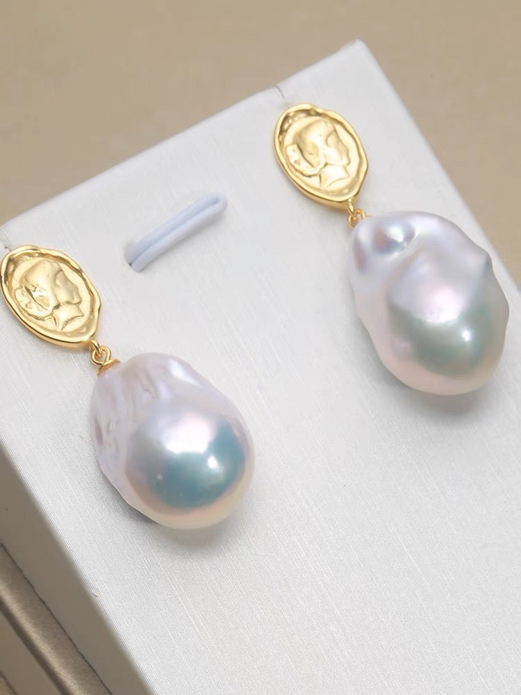 Retro Gold Coin Embossed Baroque Pearl Earrings